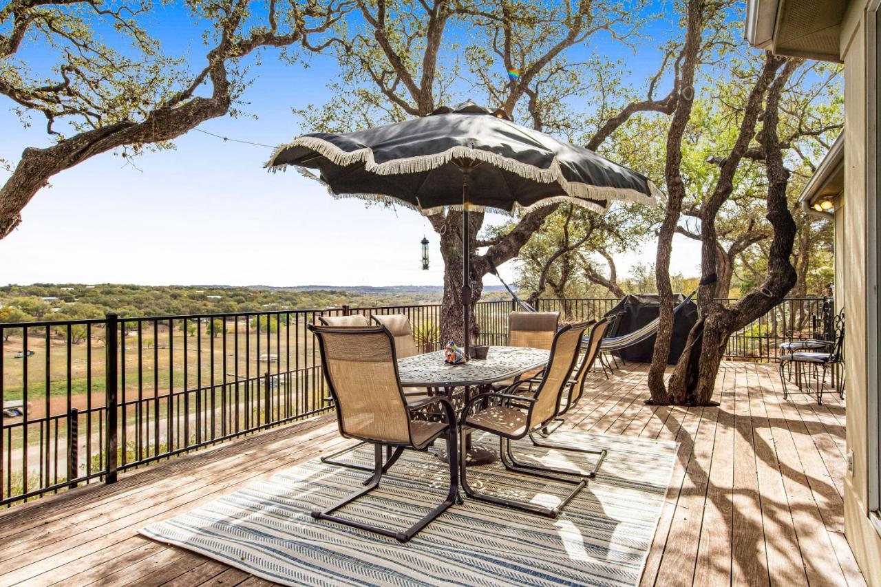 Cliff Side Oasis Villa Spicewood Buitenkant foto